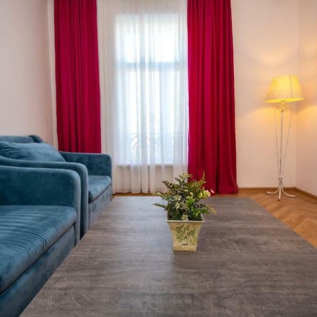 Gio'S Apartment Τυφλίδα Εξωτερικό φωτογραφία