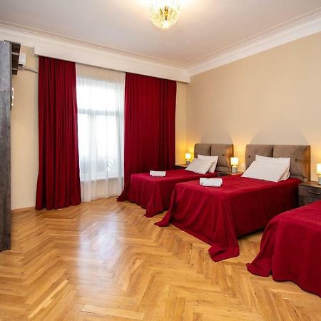 Gio'S Apartment Τυφλίδα Εξωτερικό φωτογραφία