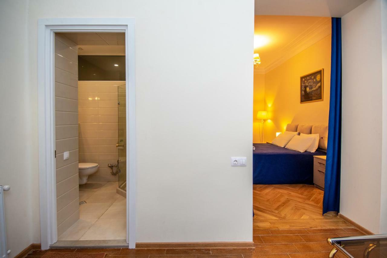 Gio'S Apartment Τυφλίδα Εξωτερικό φωτογραφία