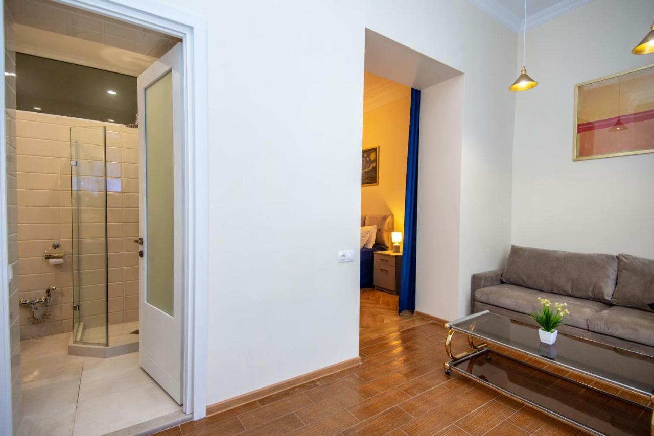 Gio'S Apartment Τυφλίδα Εξωτερικό φωτογραφία